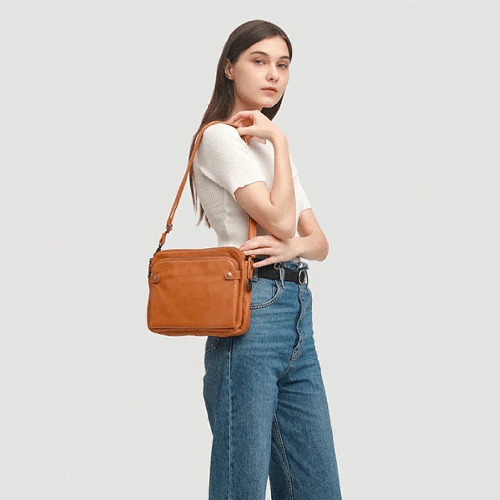 Tara's Multifunktionale Lederschultertasche & Clutch