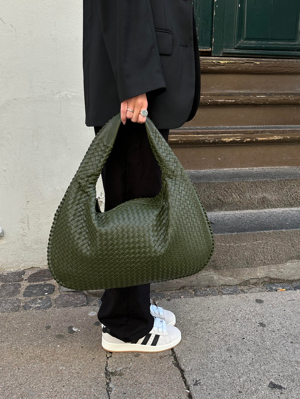 EcoChic Vegane Ledertasche™ - Nachhaltig und stilvoll