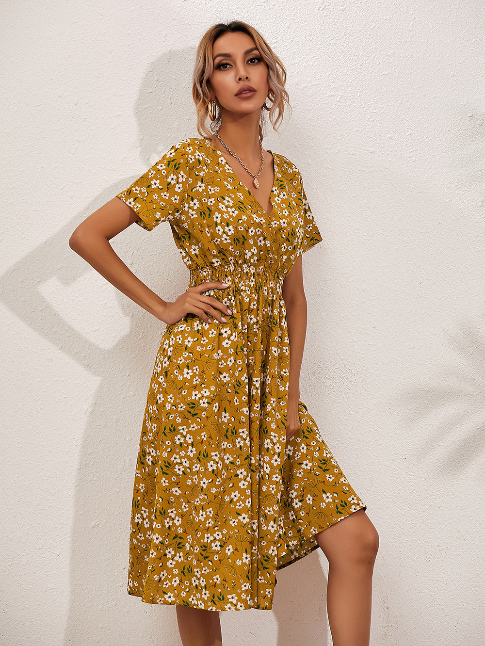 Jolina | Damen Sommer-Blumenkleid