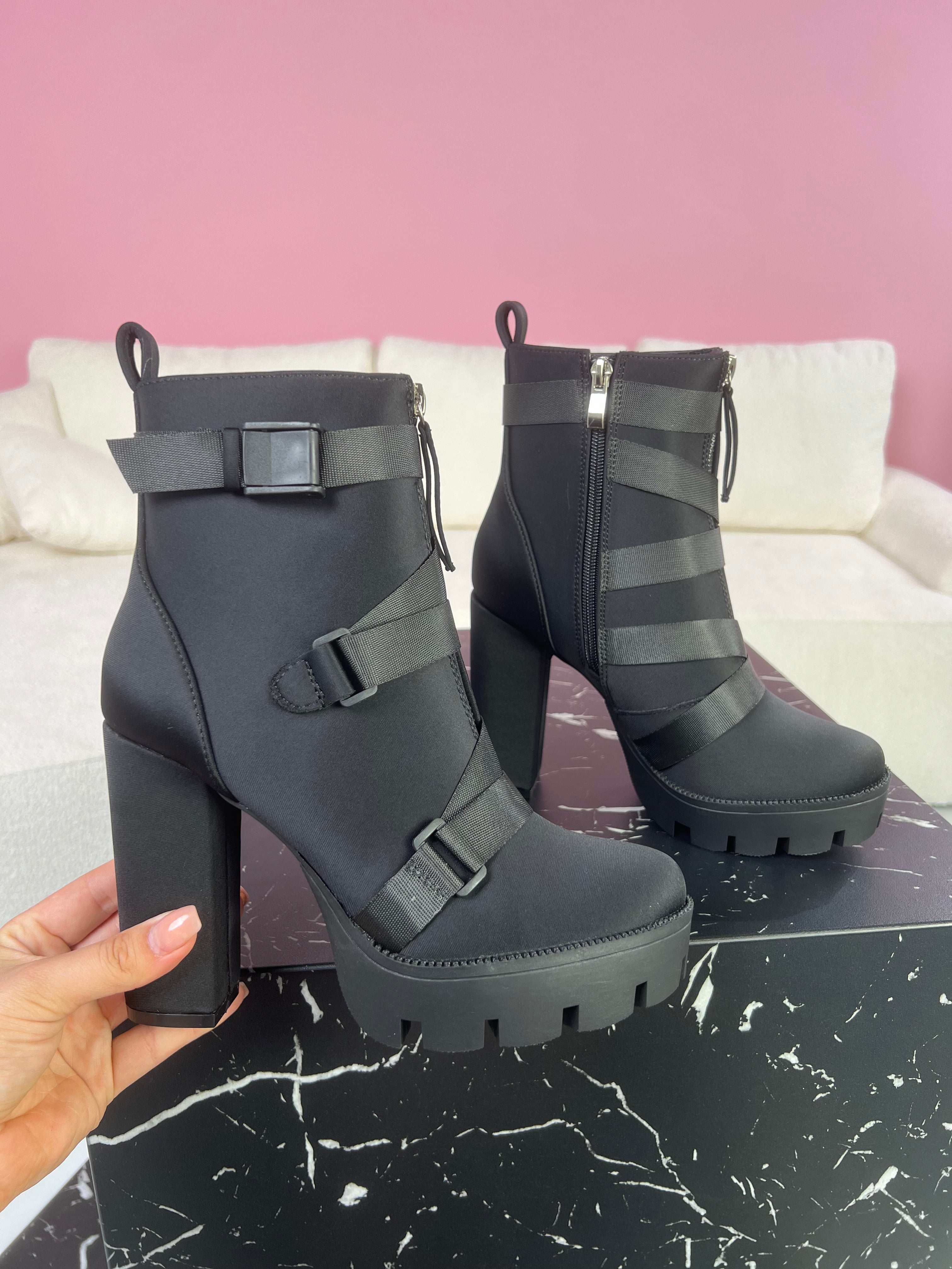 Claudia™ - Stylische Winterstiefeletten