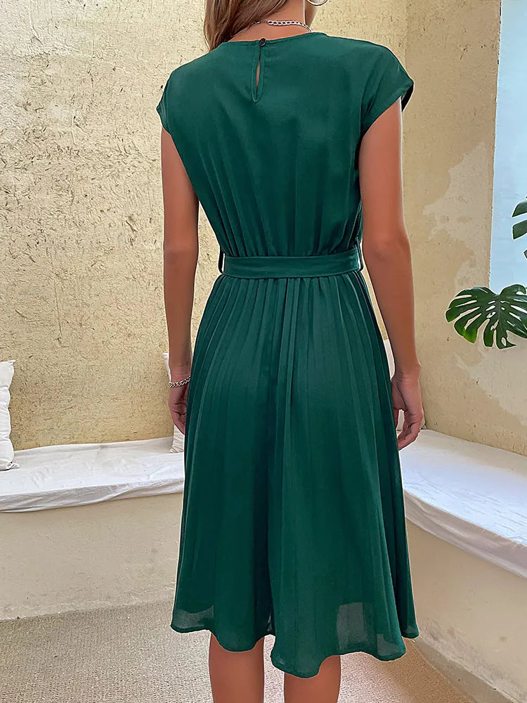 Ciara | Kurzärmeliges Plissee-Minikleid
