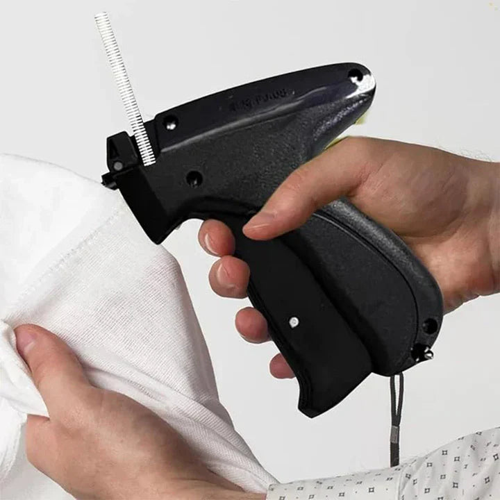 QuickFix™ – Mini-Nähwerkzeug zum schnellen Reparieren von Kleidungsstücken