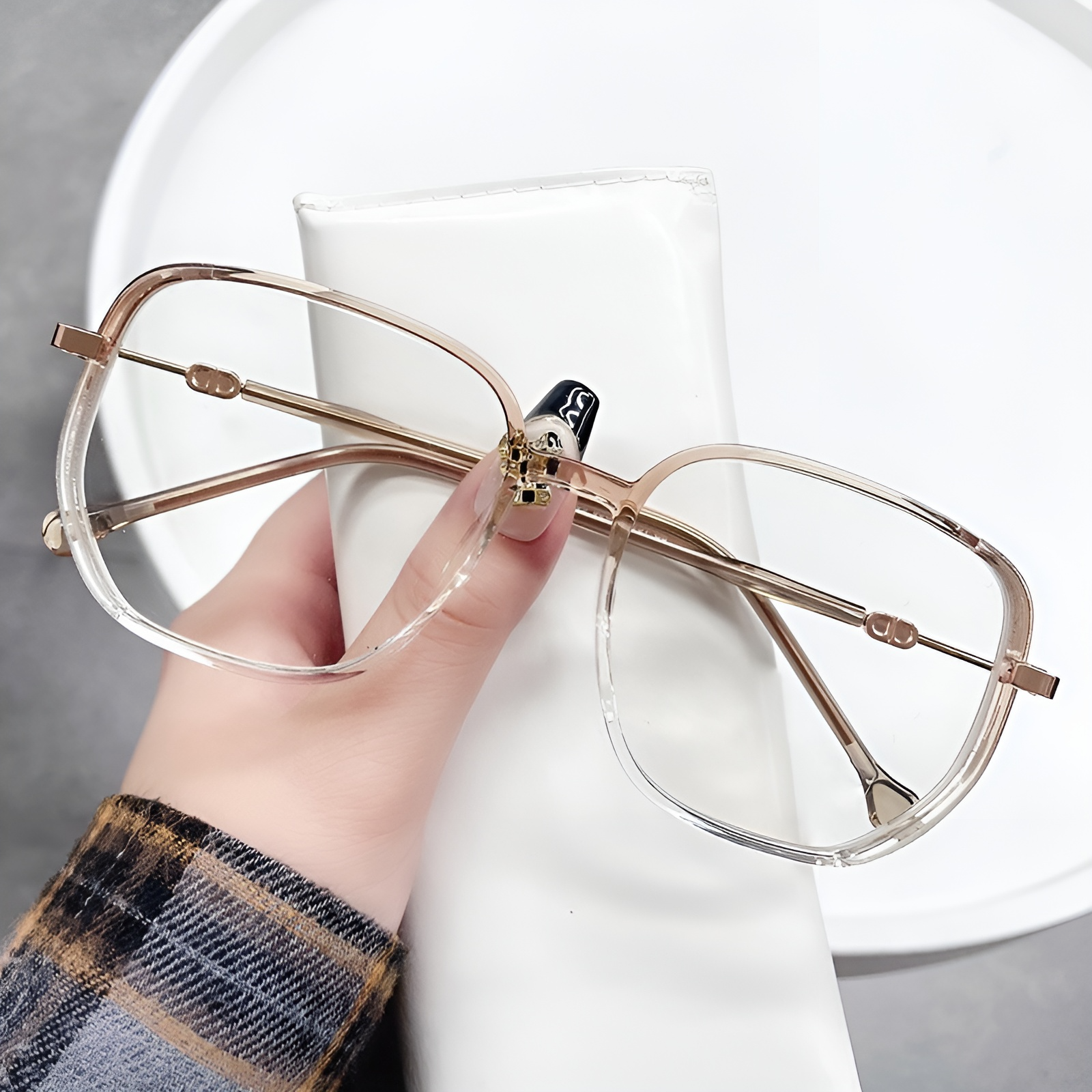50% RABATT | ClearView™ - Kristallklare Sicht mit elegantem Stil
